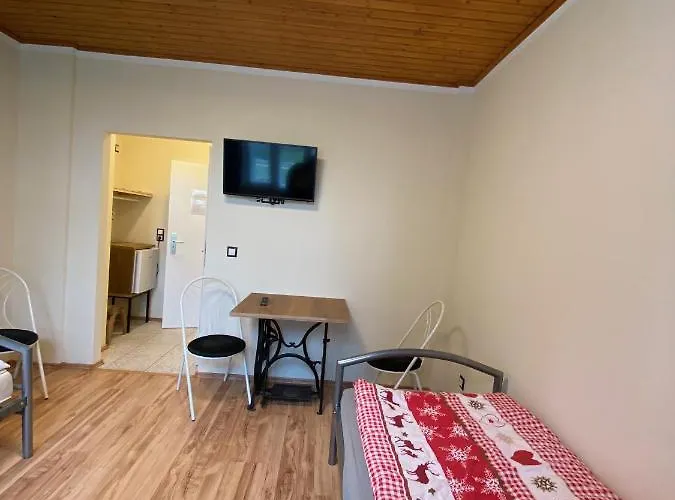 Hostel Hostel Bohlen (Saxony)